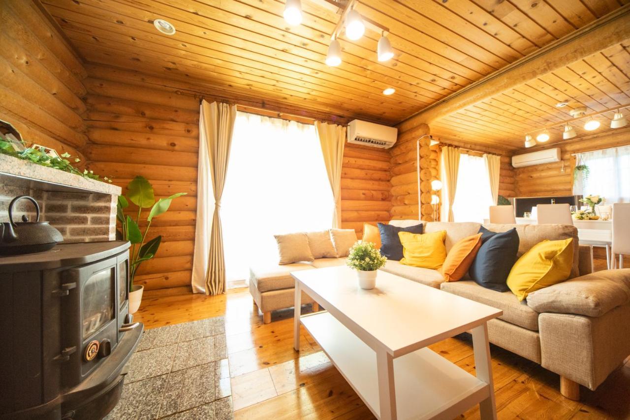 הוילה Sumoto Awaji Large Log House In Goshiki 2 מראה חיצוני תמונה